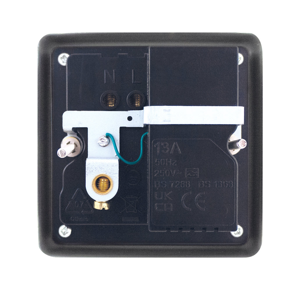 Selectric - LGRCD-4 - 13A RCD Socket Outlet - 1 Gang DP Switched - Metal Clad (Passive / Latching) Type A